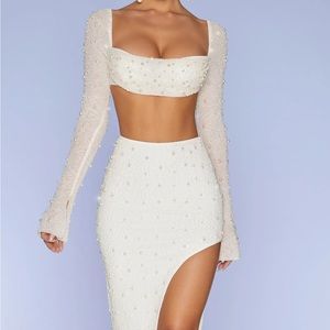 Oh Polly Bordeaux Embellished Pearl Set - Ivory